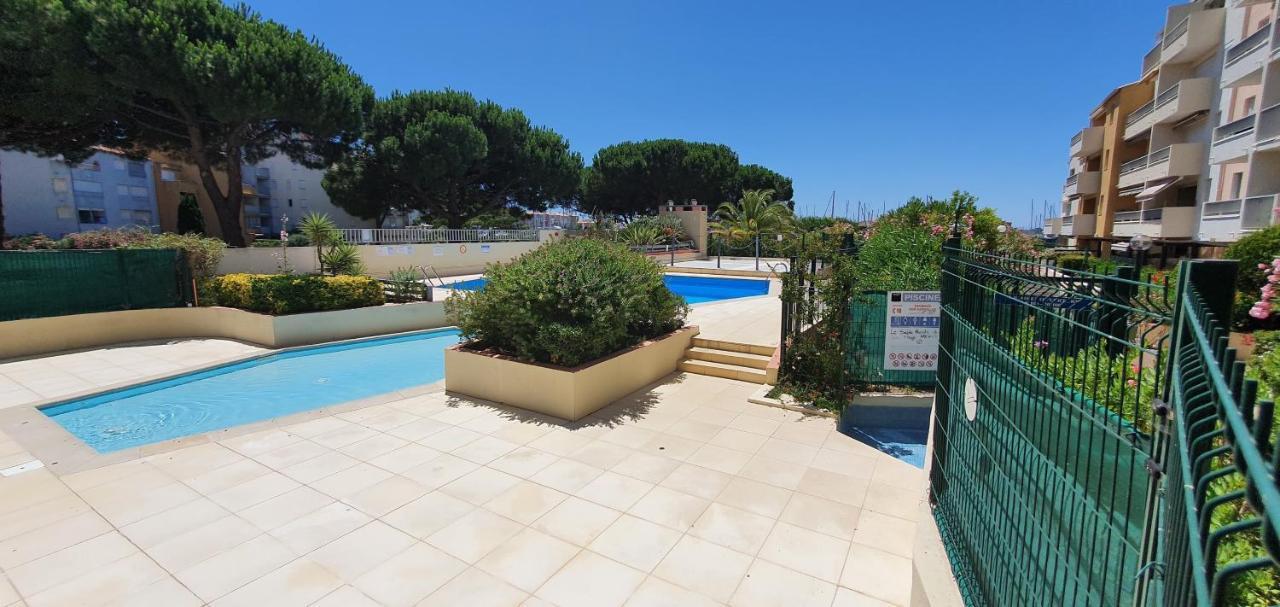 Appartement 1Ere Ligne Vue Port Avec Balcon, Piscine アグド エクステリア 写真
